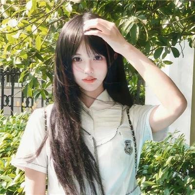 黑暗中的十个女人